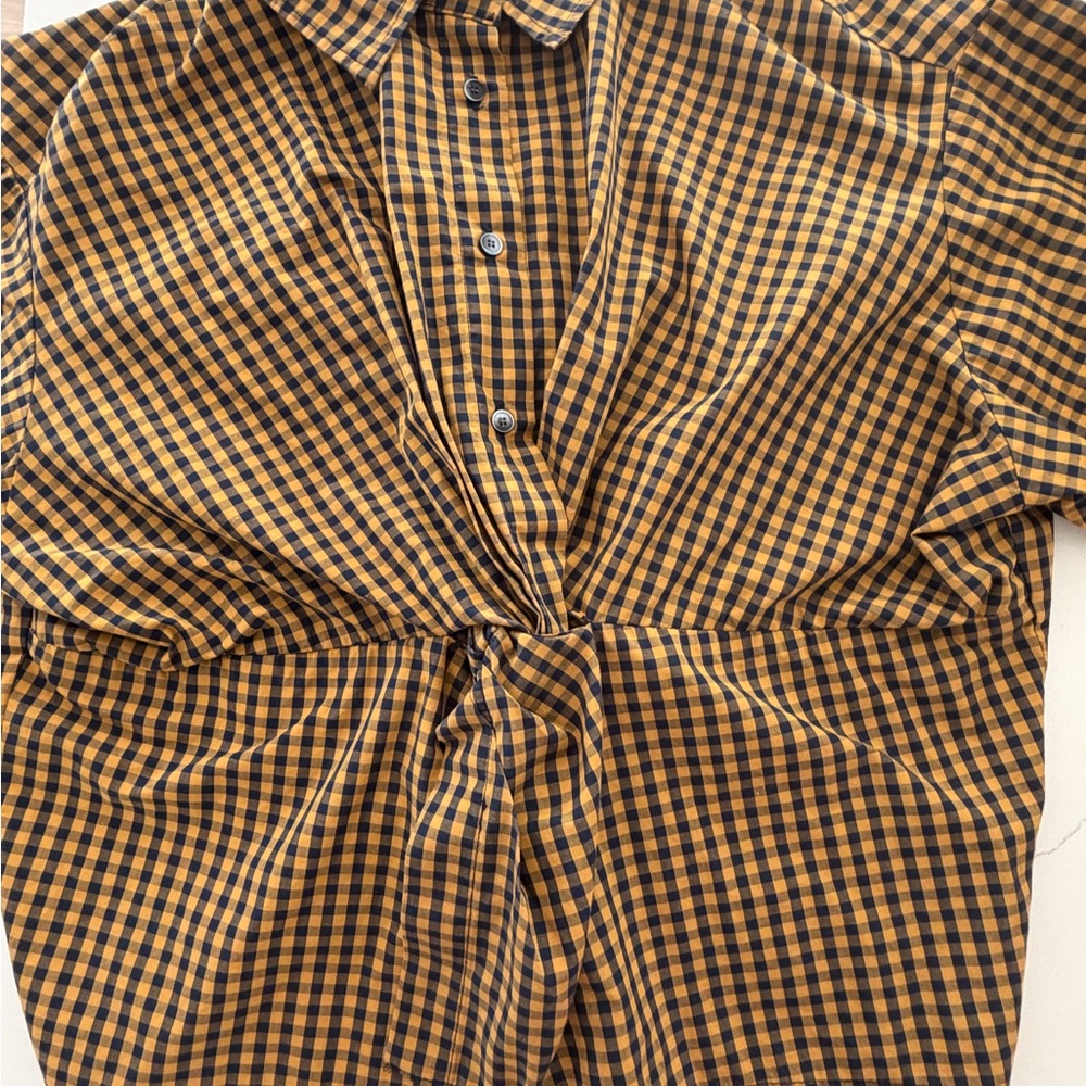 Oversized boxy women’s button up